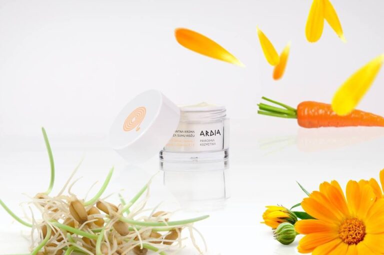 Hidratana krema za suhu kožu lica Ardia 50 ml